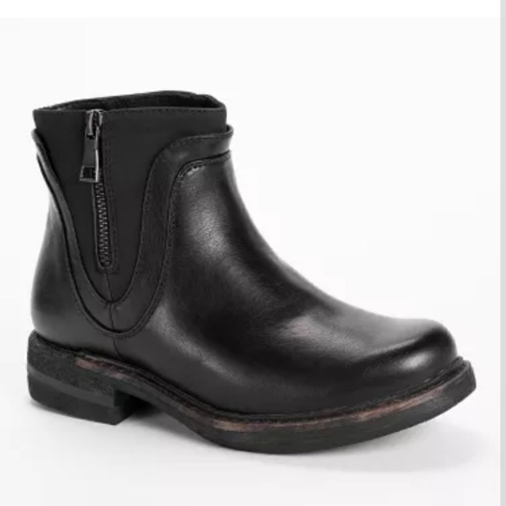 LUKEES by MUK LUKS Women's Spike Chicago Boots
